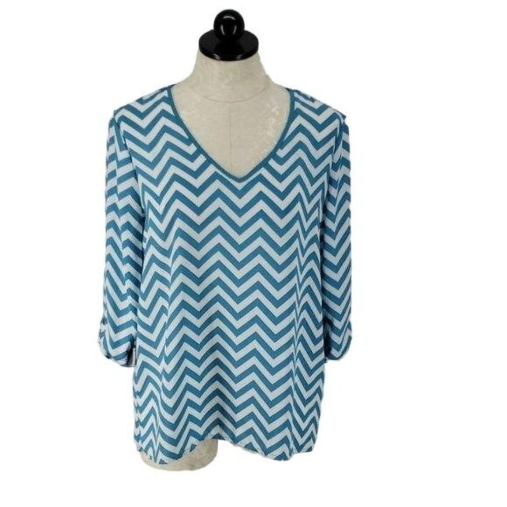 Kiara V Neck Blue Chevron Print medium Blouse‎